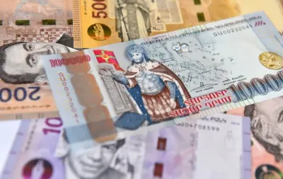 Մոսկվայի բորսայում սկսել է առևտուր իրականացվել նաև հայկական դրամով