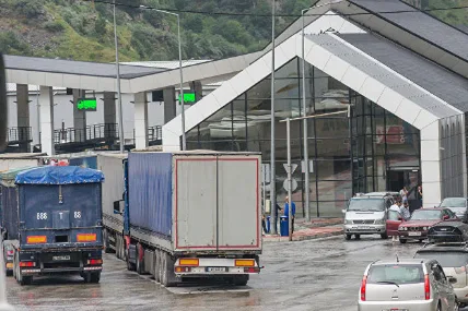 Ռուս-վրացական սահմանին ծանուցագրեր կհանձնեն բոլոր զինապարտ ռուսաստանցիներին