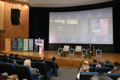 ՀՀ ԿԲ նախագահ Մարտին Գալստյանը Հայ-Ռուսական համալսարանում մասնակցել է «RAU Global Forum. Economics» ֆորումին