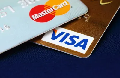 Visa-ն և Mastercard-ը հոկտեմբերից կբարձրացնեն գործարքների միջնորդավճարները