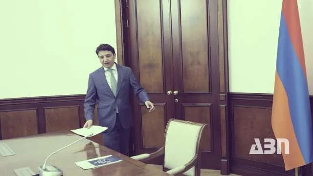 5 հստակ խորհուրդ և զգուշացում ֆինասների նախարարից հայ բիզնեսմեններին 