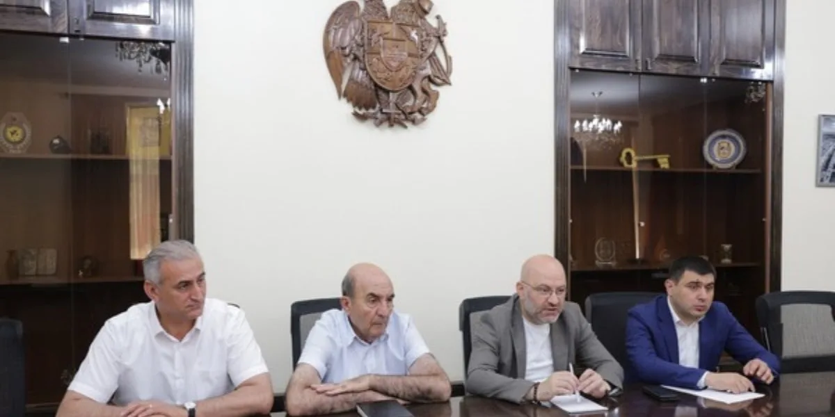 Շիրակի մարզպետը քննարկել է ԼՂ տեղահանվածների խնդիրները ՄԱԿ ՓԳՀ ներկայացուցիչների հետ