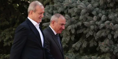 Ադրբեջանի հետ ստորագրված հռչակագրի ֆոնին ՀՀ-ն  ամրապնդում Է Իրանի հետ հարաբերությունները․ Bloomberg