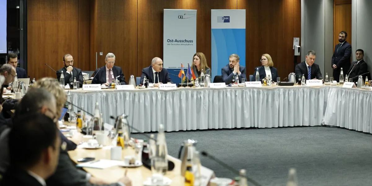 ՀՀ վարչապետը հանդիպել է գերմանացի մի խումբ գործարարների և տնտեսական միավորումների ներկայացուցիչների հետ