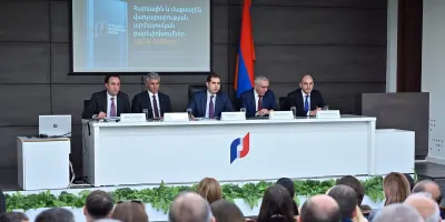 Արդար, թափանցիկ և թվային ապագա․ ՊԵԿ նախագահը հանդիպել է հարկ վճարողների հետ