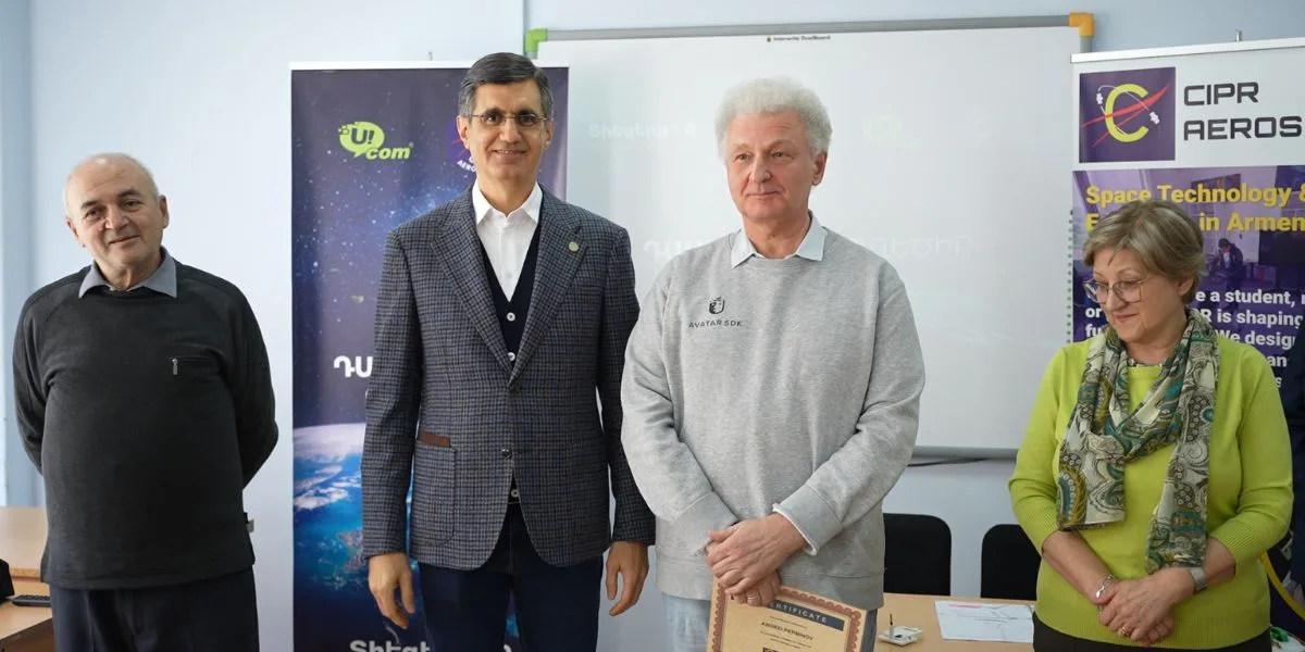 Ucom-ը խթանում է տիեզերական ճարտարագիտության ուսուցումը 