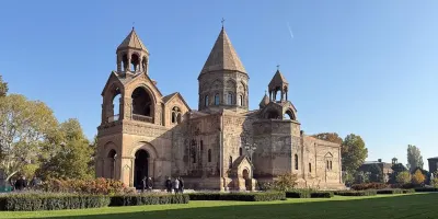 Մայր Աթոռ Սուրբ Էջմիածինը խստորեն դատապարտում է Կովկասի մուսուլմանների վարչության հայտարարությունը