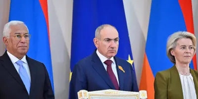 ՀՀ-ԵՄ առաջին գագաթնաժողովի արդյունքներով ընդունվել է համատեղ հռչակագիր