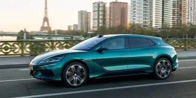BYD-ի և Chopard-ի համատեղ ստեղծած էլեկտրական մեքենան վաճառվել է ռեկորդային գնով