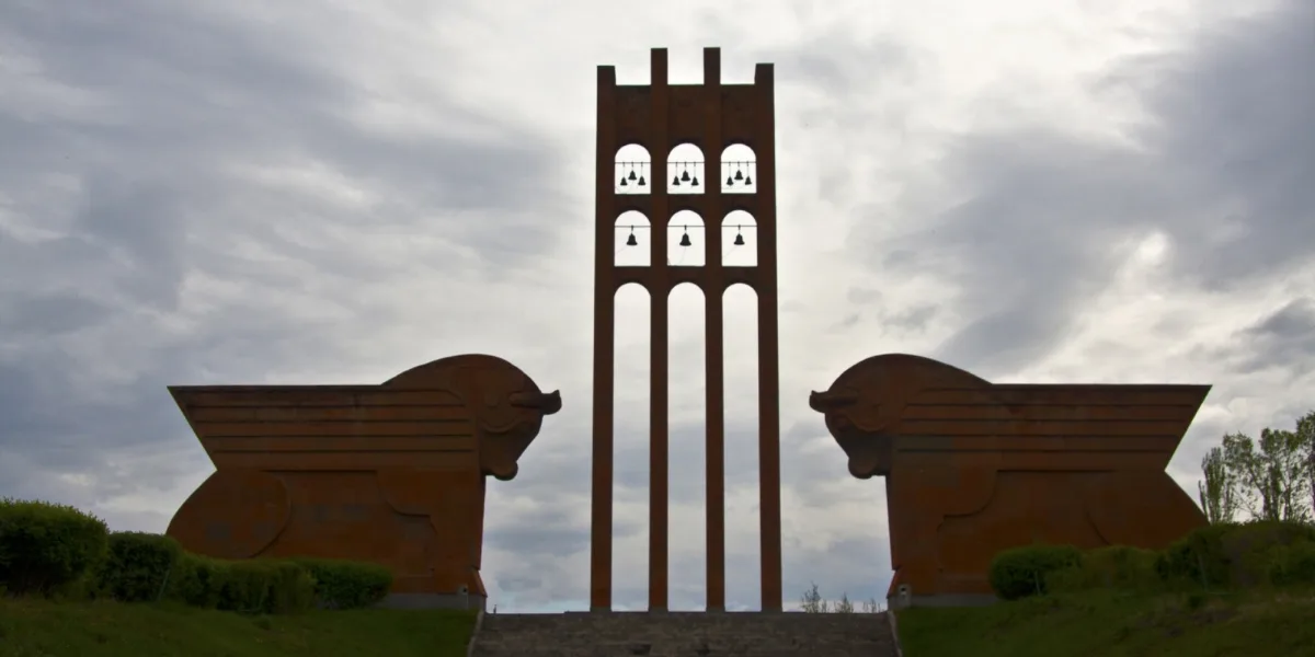 Մայիսի 28-ը Հայաստանի Առաջին հանրապետության ստեղծման օրն է