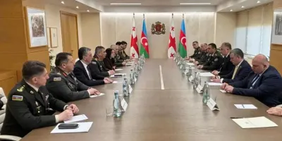Թբիլիսիում հանդիպել են Ադրբեջանի և Վրաստանի պաշտպանության նախարարները․ ինչ հարցեր են քննարկվել
