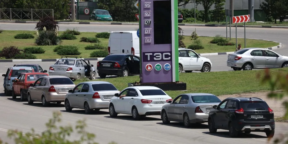 Ղրիմում դադարեցվել է վառելիքի վաճառքը ֆիզիկական անձանց