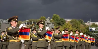 ԶՈՒ-ն երաժիշտ և պարող մասնագետ զորակոչիկներով համալրելու նպատակով ՊՆ-ն հայտարարում է լսումներ և դիտումներ