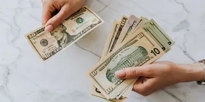 Հայաստանում դրամական փոխանցումների ծավալը աճել է 130%-ով․ ԿԲ