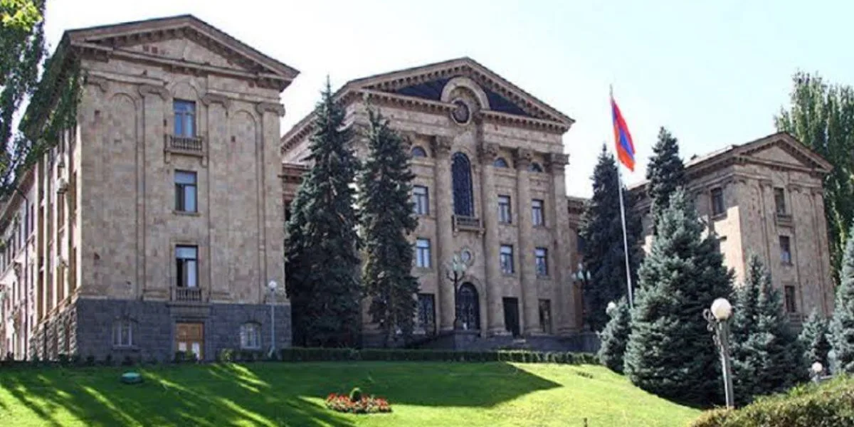 ԱԺ-ն ընդունեց Էթիկայի մշտական հանձնաժողովի ստեղծման մասին որոշումը. Ռուբեն Ռուբինյան