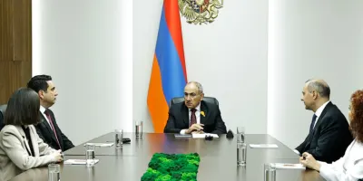 Ունեմ կոնկրետ խնդիրներ առաջադրելու ԱԽ քարտուղարին և գրասենյակին. Փաշինյանը ներկայացրել է Սիմոնյանին