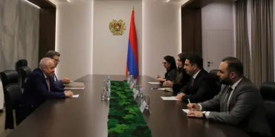 ԱԽ քարտուղարն ու ՌԴ դեսպանը քննարկել են Հայաստան-Ռուսաստան երկկողմ օրակարգին վերաբերելի հարցերի լայն շրջանակ