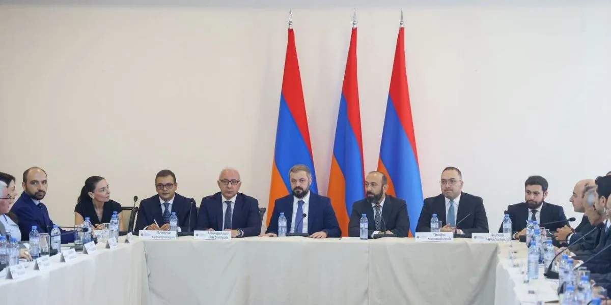 Դեսպանահավաքին ներկայացվել են Կառավարության տնտեսական քաղաքականության առանցքային առաջնահերթություններն ու ծրագրերը