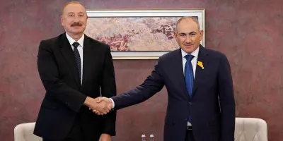 Փաշինյանն ու Ալիևը կարևորել են սահմանազատման հանձնաժողովների աշխատանքը և տևական խաղաղության հասնելու քայլերը