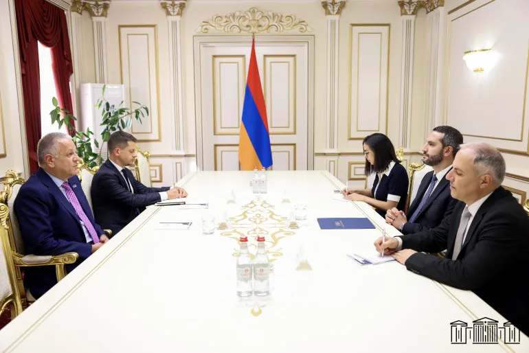 Ռուբեն Ռուբինյանը և Վասիլիս Մարագոսը քննարկել են ՀՀ-ԵՄ հարաբերությունների խորացմանը վերաբերող հարցեր