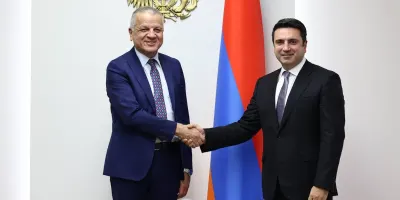 ԱԽ քարտուղարը և Վասիլիս Մարագոսը քննարկել են ՀՀ-ԵՄ հարաբերությունների օրակարգին առնչվող հարցեր