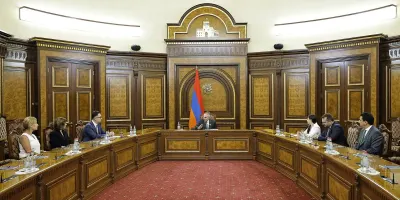 Փաշինյանը ընդունել է «Հայաստանի Օքսֆորդի շրջանավարտների բիզնես ակումբի» ներկայացուցիչներին