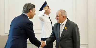 Փաշինյանն ու Մարտին Էռնեկյանը քննարկել են «Զվարթնոց» և «Շիրակ» օդանավակայանների ընդլայնման ծրագրերը