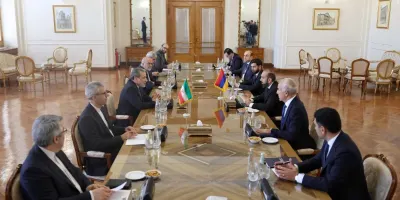Արարատ Միրզոյանն ու Աբբաս Արաղչին հանդիպել են ընդլայնված կազմով